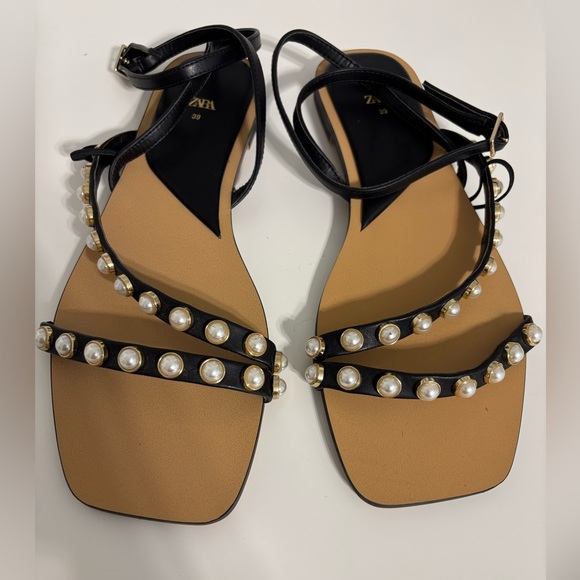 Zara Black Sandals Size 8.5 (Size 39) flat with Gold and Pearl detail - Picture 2 of 9